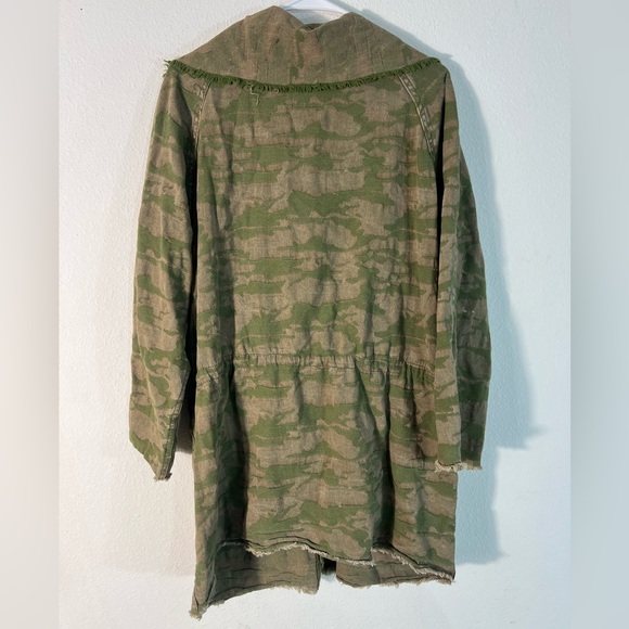 Tribe Kelly Camo Fray Jacket - Picture 5 of 10